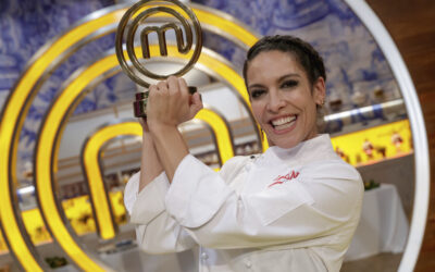 Lorena Castell saboreia a sua vitória no ‘MasterChef Celebrity 7’. Com um menu corajoso e muito técnico dedicado a quem mais ama